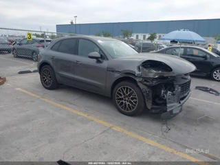 PORSCHE PORSCHE MACAN SPORT EDITION