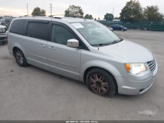 CHRYSLER CHRYSLER TOWN & COUNTRY LIMITED