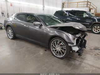 CHRYSLER CHRYSLER 300 LIMITED AWD