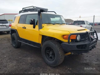 TOYOTA TOYOTA FJ CRUISER