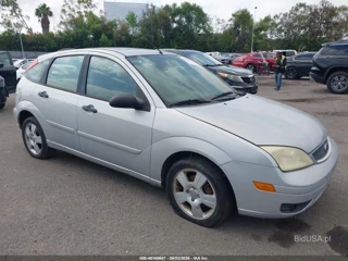 FORD FORD FOCUS ZX5