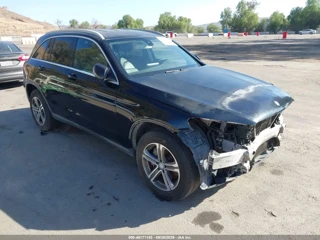 MERCEDES-BENZ MERCEDES-BENZ GLC 300
