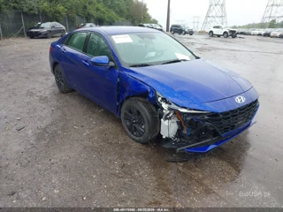 HYUNDAI HYUNDAI ELANTRA SEL