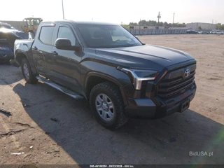 TOYOTA TOYOTA TUNDRA SR