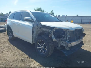 TOYOTA TOYOTA HIGHLANDER XLE