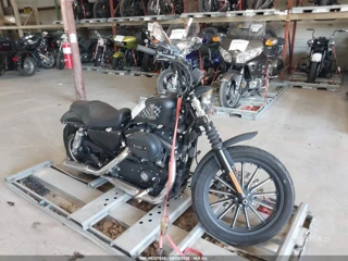 HARLEY-DAVIDSON HARLEY-DAVIDSON XL883 IRON 883