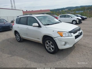 TOYOTA TOYOTA RAV4 LIMITED V6