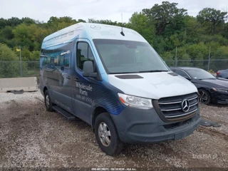 MERCEDES-BENZ MERCEDES-BENZ SPRINTER 2500 STANDARD ROOF V6