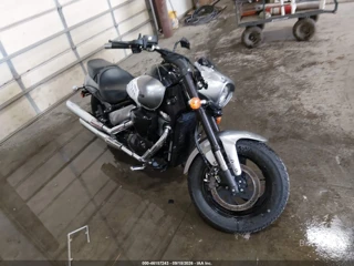 SUZUKI SUZUKI VZ800