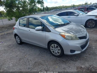 TOYOTA TOYOTA YARIS LE