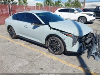 KIA KIA K4 GT-LINE