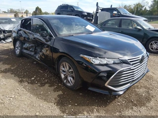 TOYOTA TOYOTA AVALON XLE