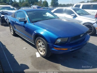 FORD FORD MUSTANG V6 DELUXE/V6 PREMIUM