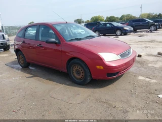 FORD FORD FOCUS ZX5
