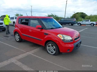 KIA KIA SOUL +