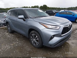 TOYOTA TOYOTA HIGHLANDER XLE