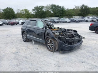 VOLKSWAGEN VOLKSWAGEN TIGUAN