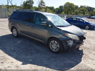 TOYOTA TOYOTA SIENNA XLE V6 8 PASSENGER