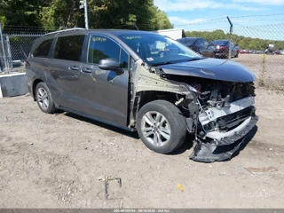 TOYOTA TOYOTA SIENNA LIMITED