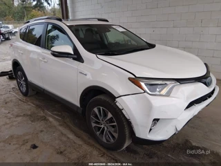 TOYOTA TOYOTA RAV4 HYBRID XLE