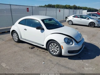 VOLKSWAGEN VOLKSWAGEN BEETLE 2.5L ENTRY