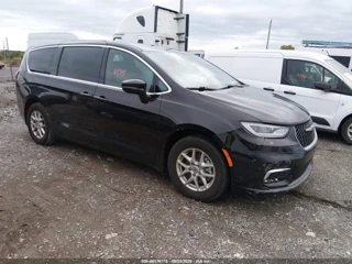 CHRYSLER CHRYSLER PACIFICA SELECT