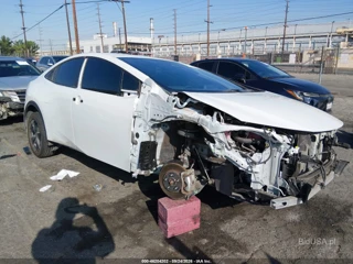 TOYOTA TOYOTA PRIUS LE