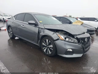 NISSAN NISSAN ALTIMA SV FWD