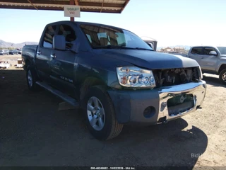 NISSAN NISSAN TITAN SE