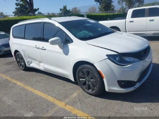 CHRYSLER CHRYSLER PACIFICA HYBRID TOURING L