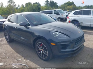 PORSCHE PORSCHE MACAN S