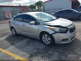KIA KIA FORTE LX