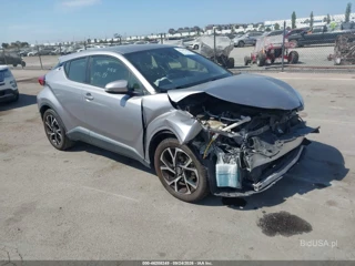 TOYOTA TOYOTA C-HR XLE