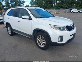 KIA KIA SORENTO LX