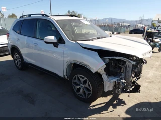 SUBARU SUBARU FORESTER PREMIUM