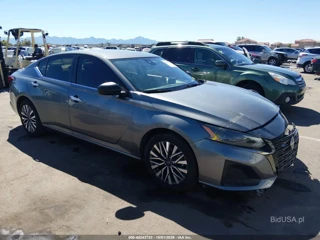 NISSAN NISSAN ALTIMA SV FWD