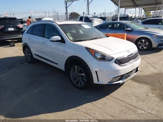 KIA KIA NIRO TOURING