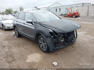VOLKSWAGEN VOLKSWAGEN TIGUAN 2.0T SE/2.0T SEL