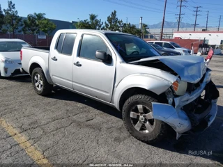 NISSAN NISSAN FRONTIER SV