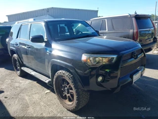 TOYOTA TOYOTA 4RUNNER SR5
