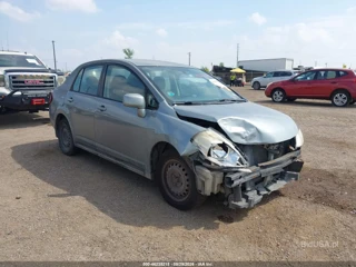 NISSAN NISSAN VERSA 1.8S