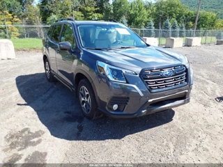 SUBARU SUBARU FORESTER PREMIUM