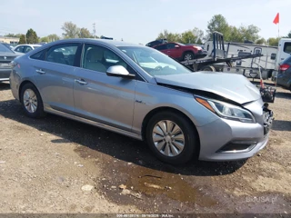 HYUNDAI HYUNDAI SONATA HYBRID SE