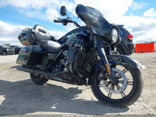 HARLEY-DAVIDSON HARLEY-DAVIDSON FLHTK