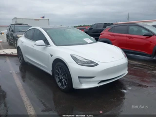 TESLA TESLA MODEL 3 LONG RANGE/MID RANGE/STANDARD RANGE/STANDARD RANGE PLUS