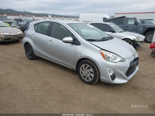 TOYOTA TOYOTA PRIUS C TWO