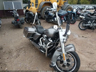 HARLEY-DAVIDSON HARLEY-DAVIDSON FLHR ROAD KING