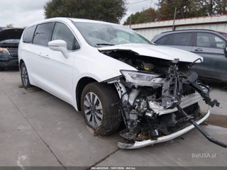 CHRYSLER CHRYSLER PACIFICA HYBRID TOURING L