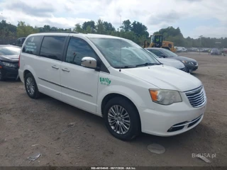 CHRYSLER CHRYSLER TOWN & COUNTRY TOURING-L