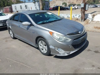 HYUNDAI HYUNDAI SONATA HYBRID